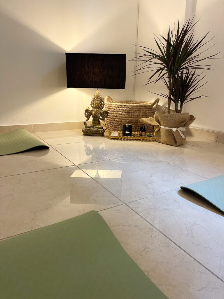 Yoga in Koukaki